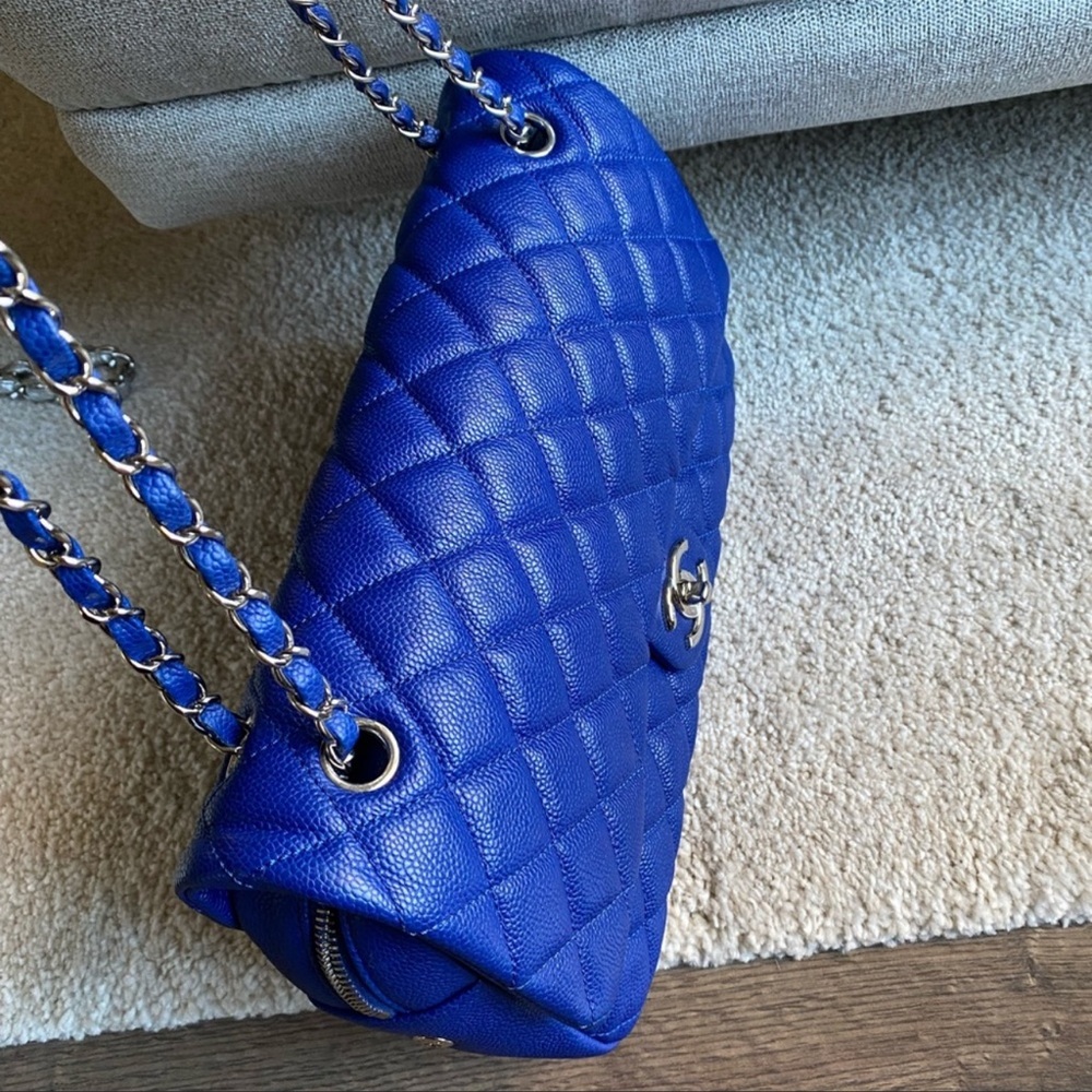 Chanel large single flap - Picture 3 of 13